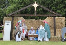 Rain doesn’t dampen Christmas spirit