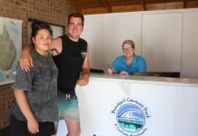 Floodwaters send tourists South