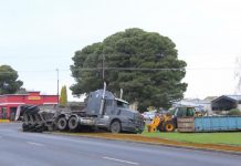 Trailer tips on Belt Road