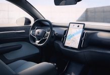 Volvo EX30 off on power walk