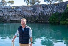 Leader of the Opposition resigns