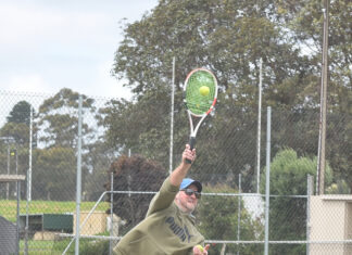 Gambier still on top, West Red rises