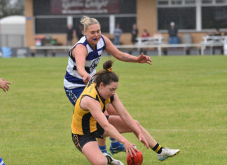 Low scoring contest in top clash