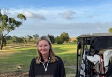 Slight drizzle bathes Blue Lake fairways